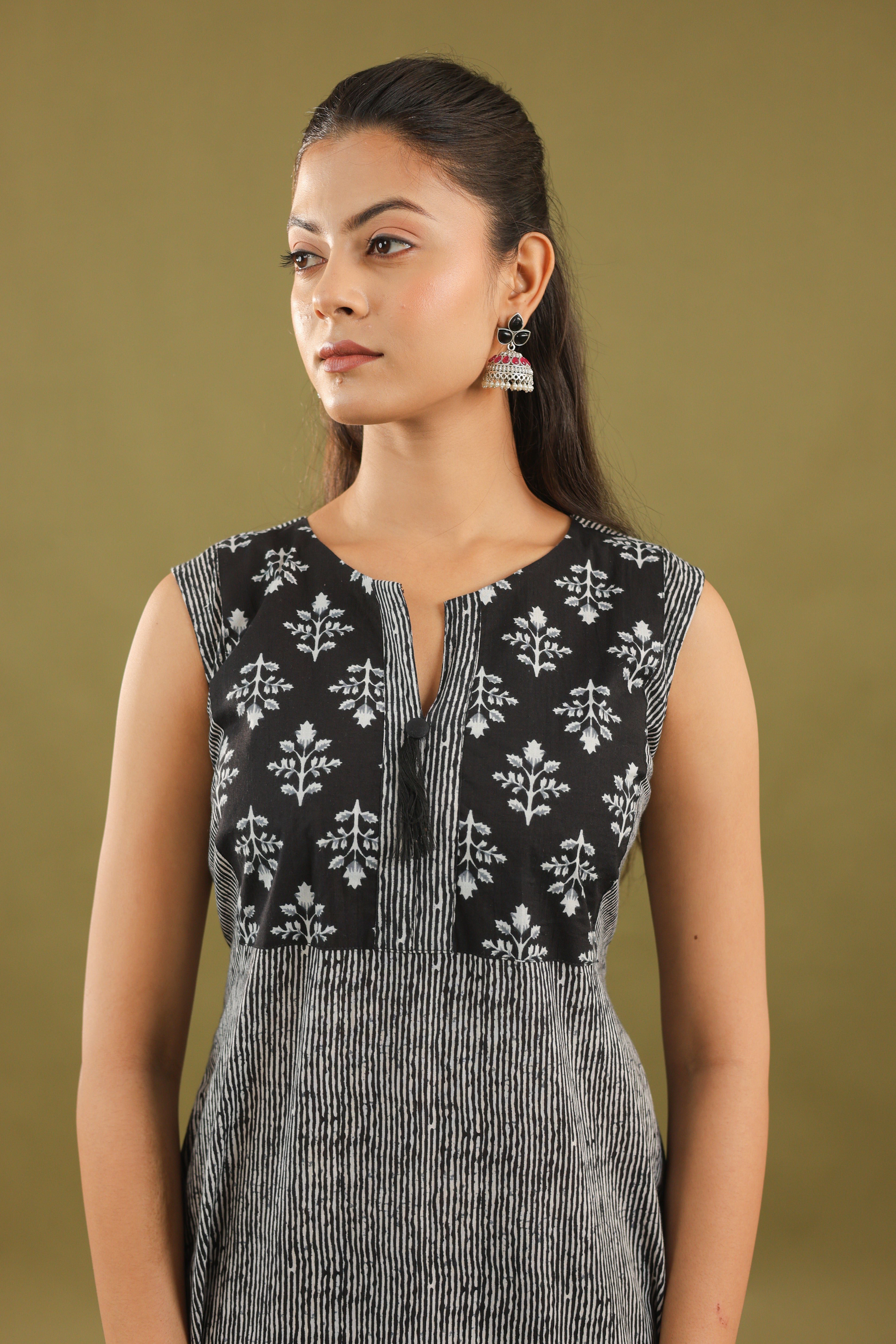 Black & White Block Print Kurta Set With Striped Dupatta