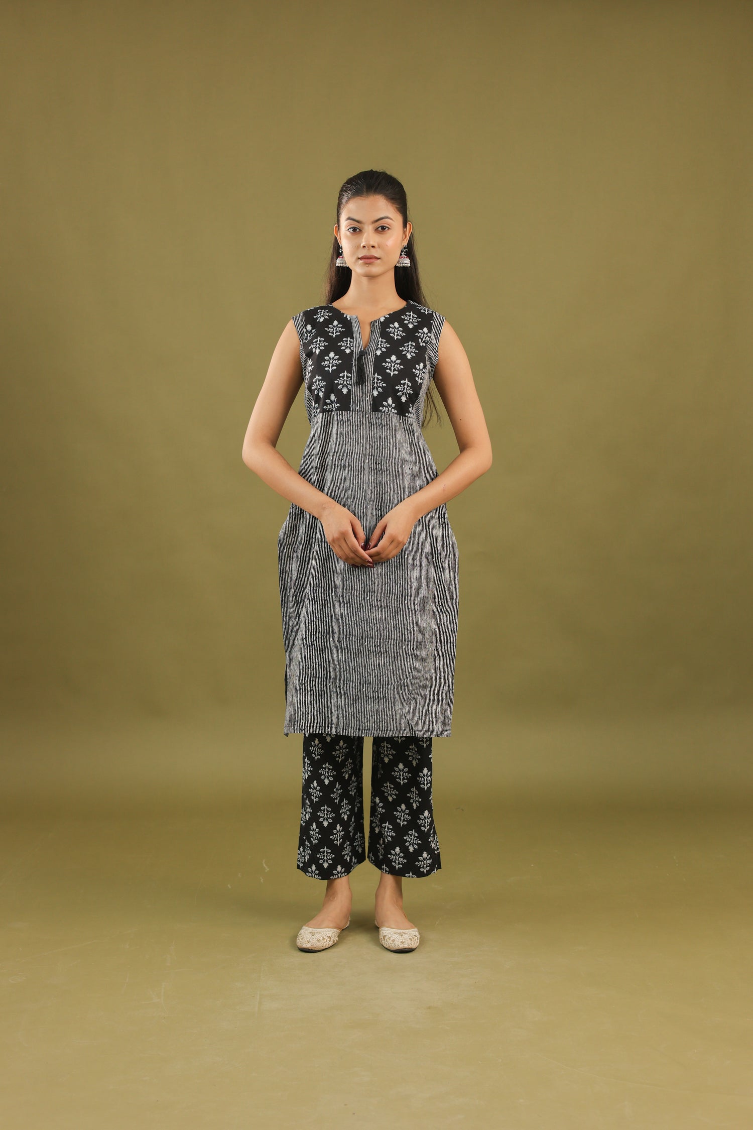 Black &amp; White Block Print Kurta Set With Striped Dupatta
