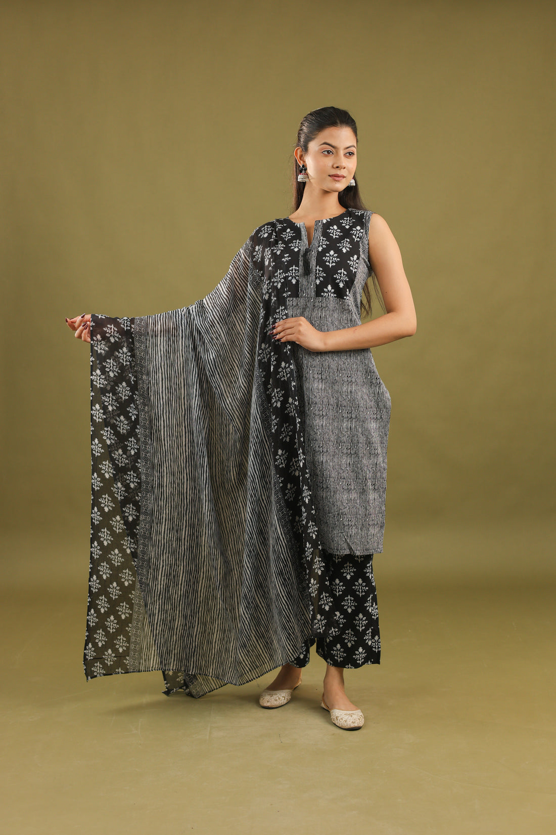 Black &amp; White Block Print Kurta Set With Striped Dupatta